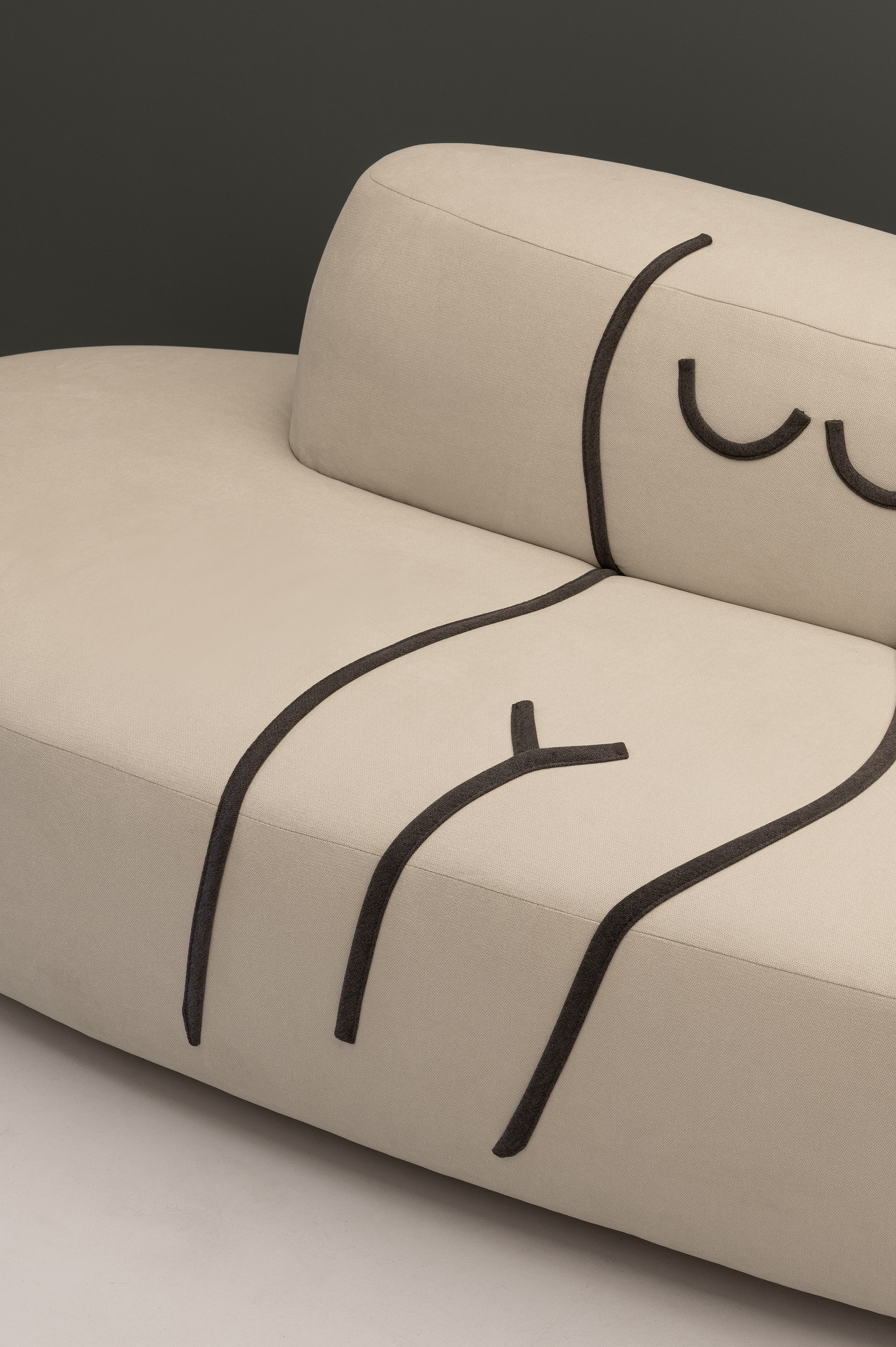 室内展厅丨乌克兰基辅丨Sofiia Hupalovska,Nataliya Stukonog-20