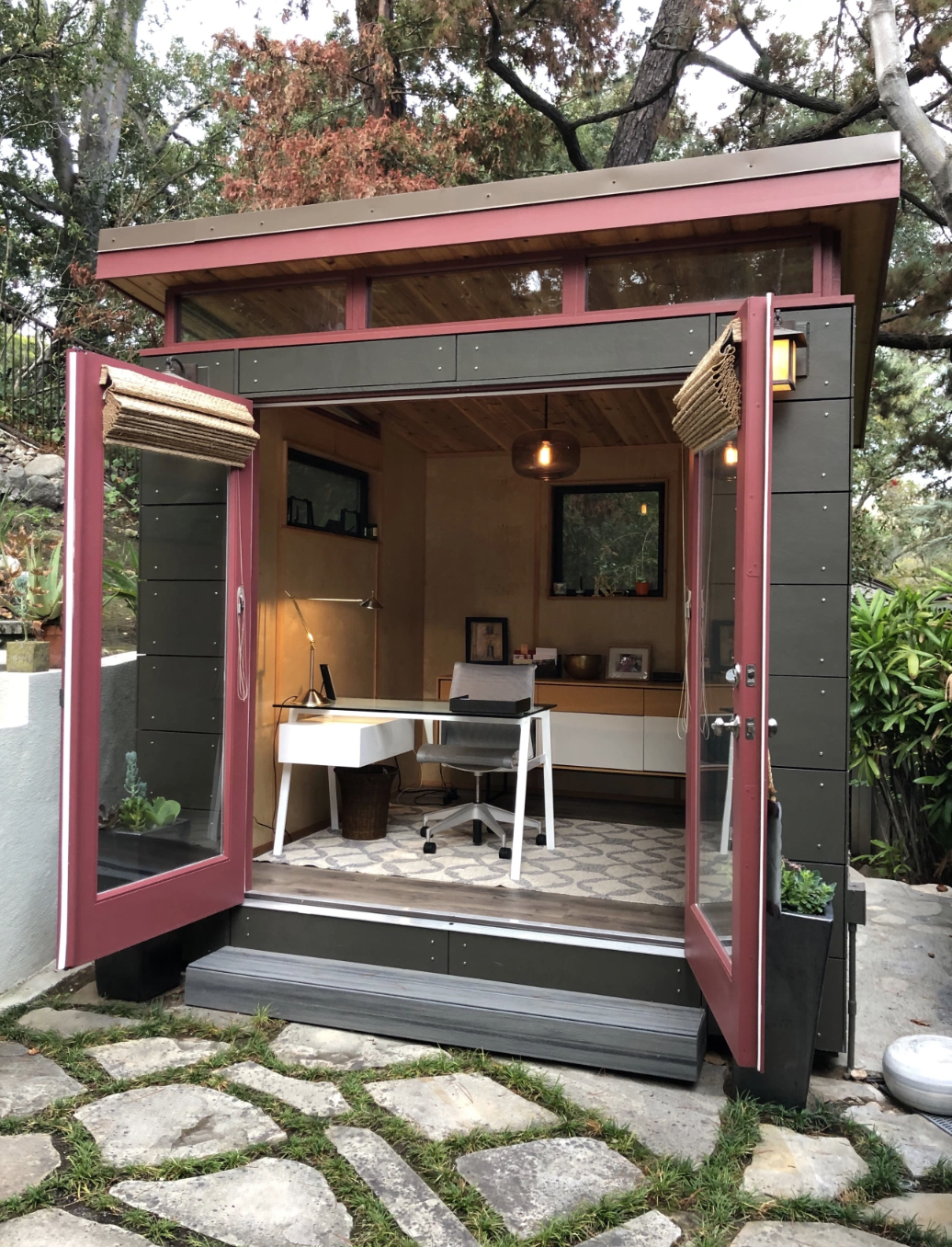 26 个"她之小屋"的设计灵感，打造你的私人后院绿洲-34