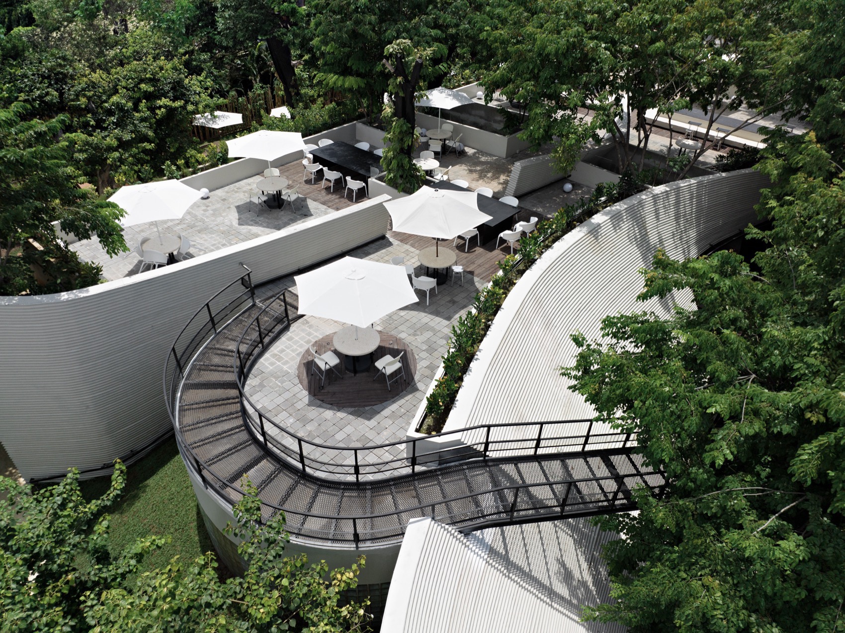 Tanatap墙体花园,印度尼西亚 / RAD+ar-3