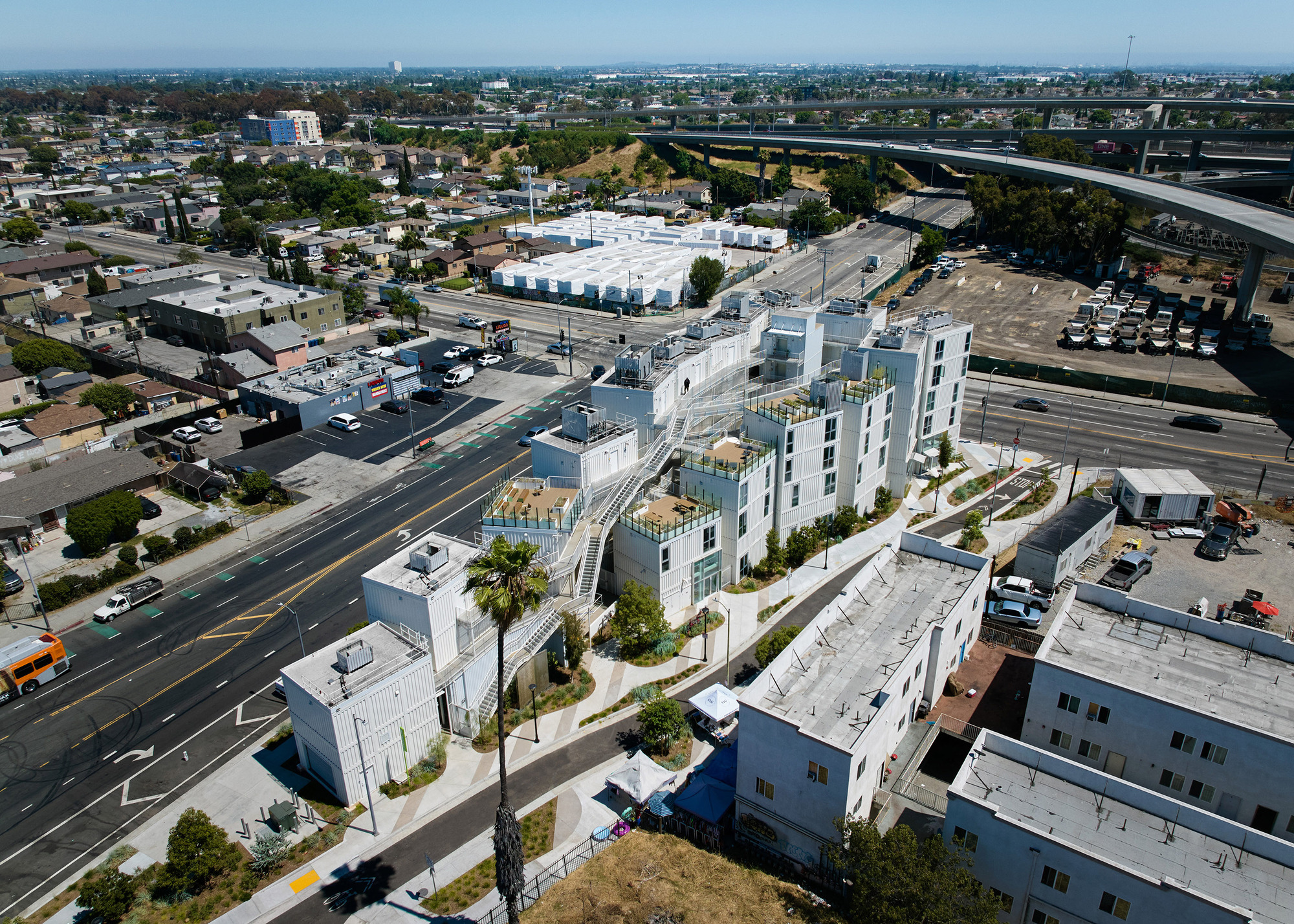Isla Intersections Supportive Housing and Paseo / Lorcan O’Herlihy Architects-19