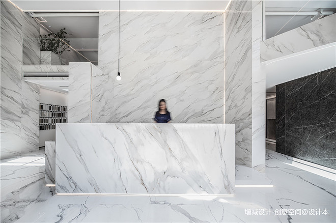 70万元购物空间300平米装修案例-11