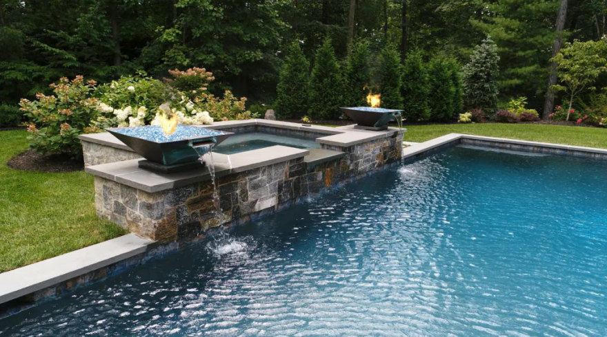 创意无限 · 小庭院内置入式泳池设计-10