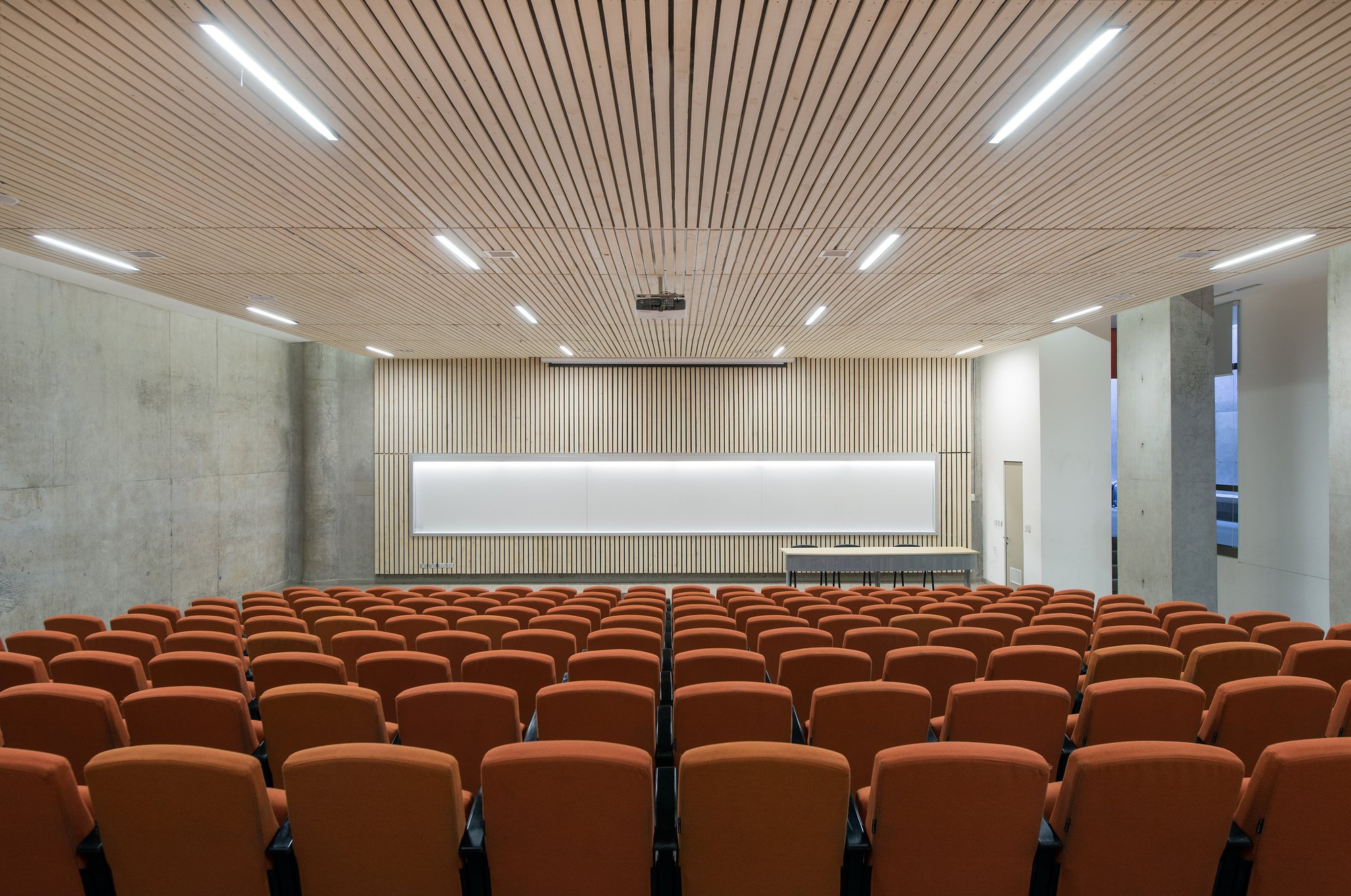 智利天主教大学教学楼-16