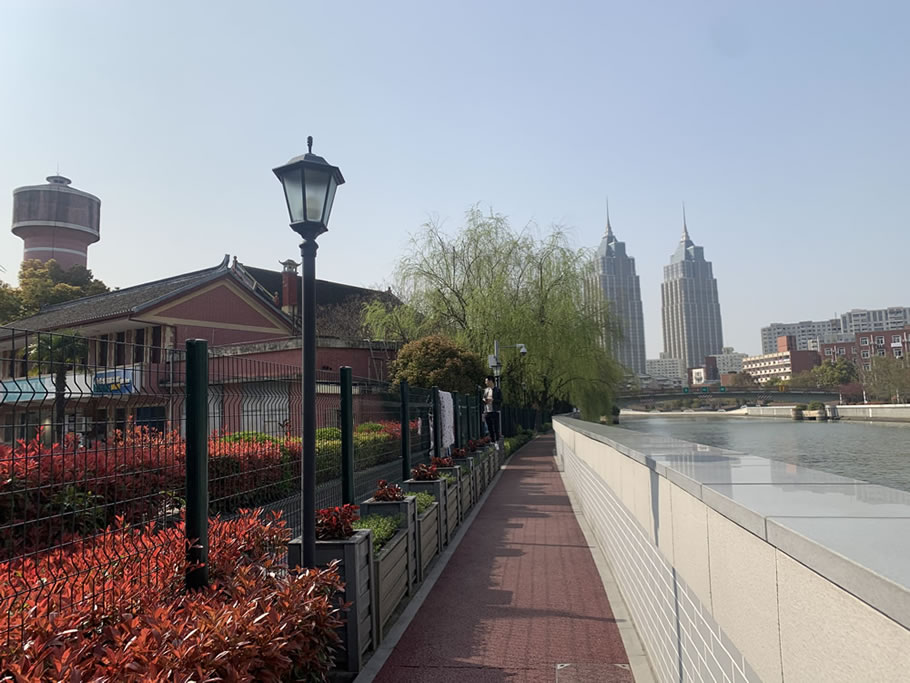 苏州河畔的英式庄园 · 华东政法大学长宁校区滨河景观提升丨中国上海-26