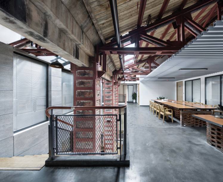 水泥自流平 | 多样风格与施工技巧解析-22