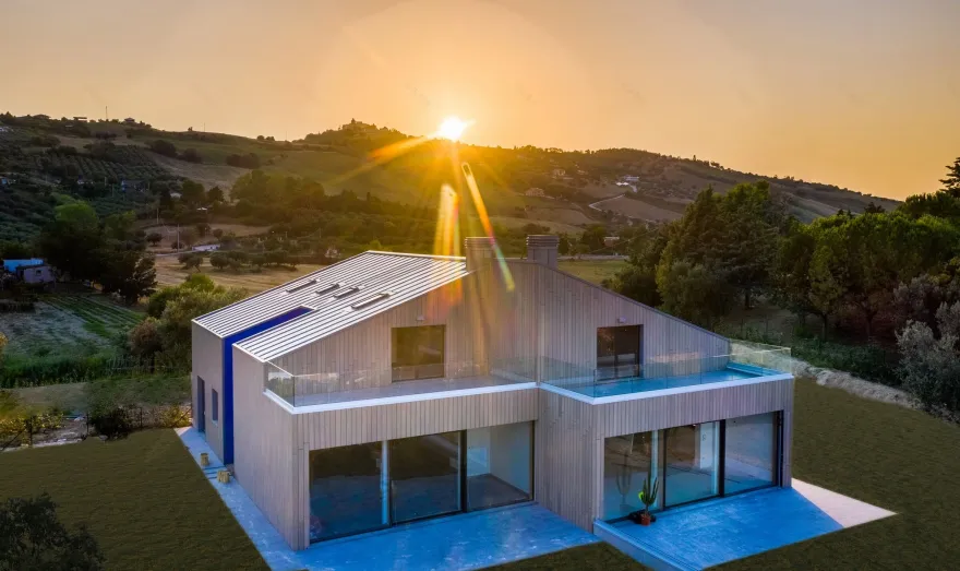 意式简约别墅 · 绿意与海景的生态家园-26