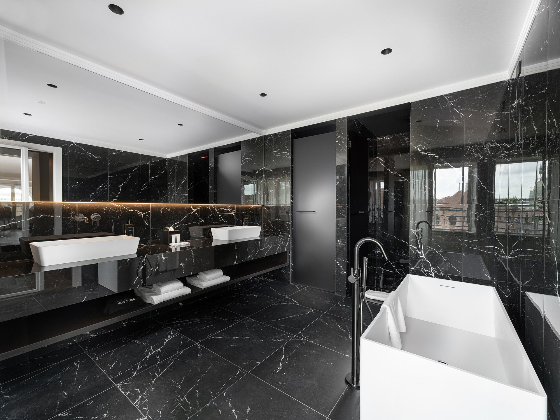 The Glamore - Duomo-4