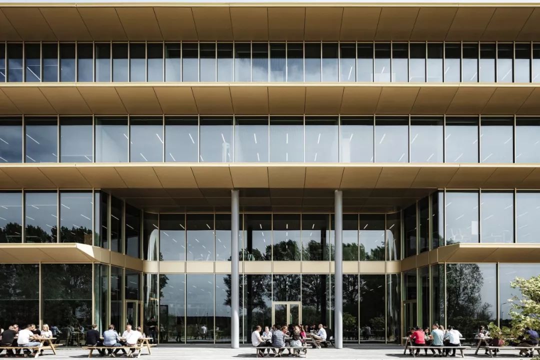 2019 全球创意办公空间盘点,惊艳的不仅仅是设计!-152