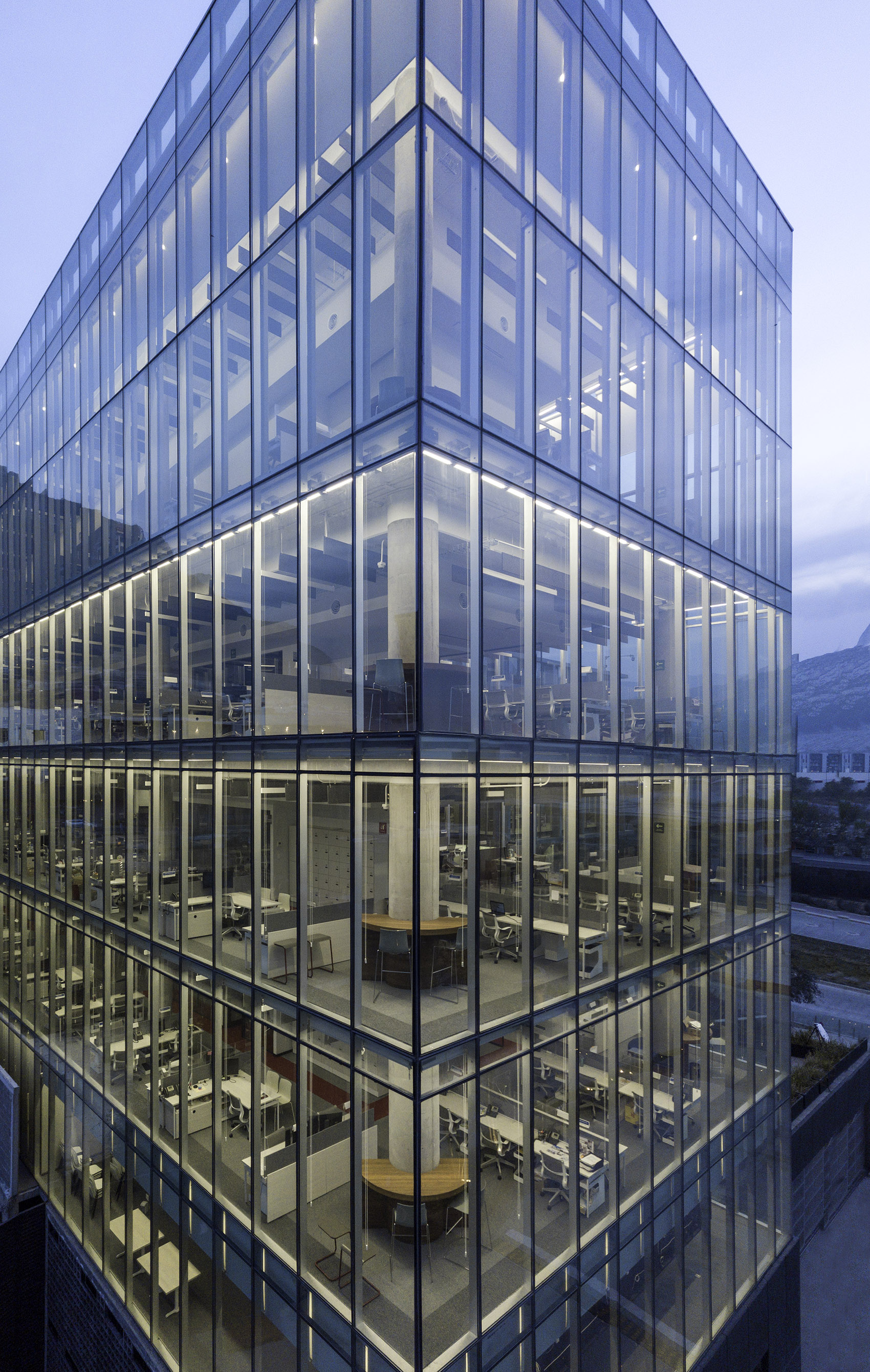 储存制药公司总部丨墨西哥丨Mass Operations-50