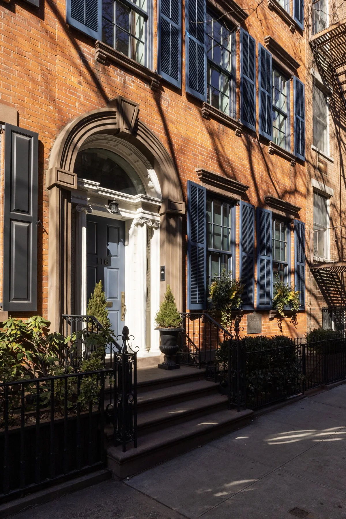  White Arrow — Sullivan Street Townhouse -7