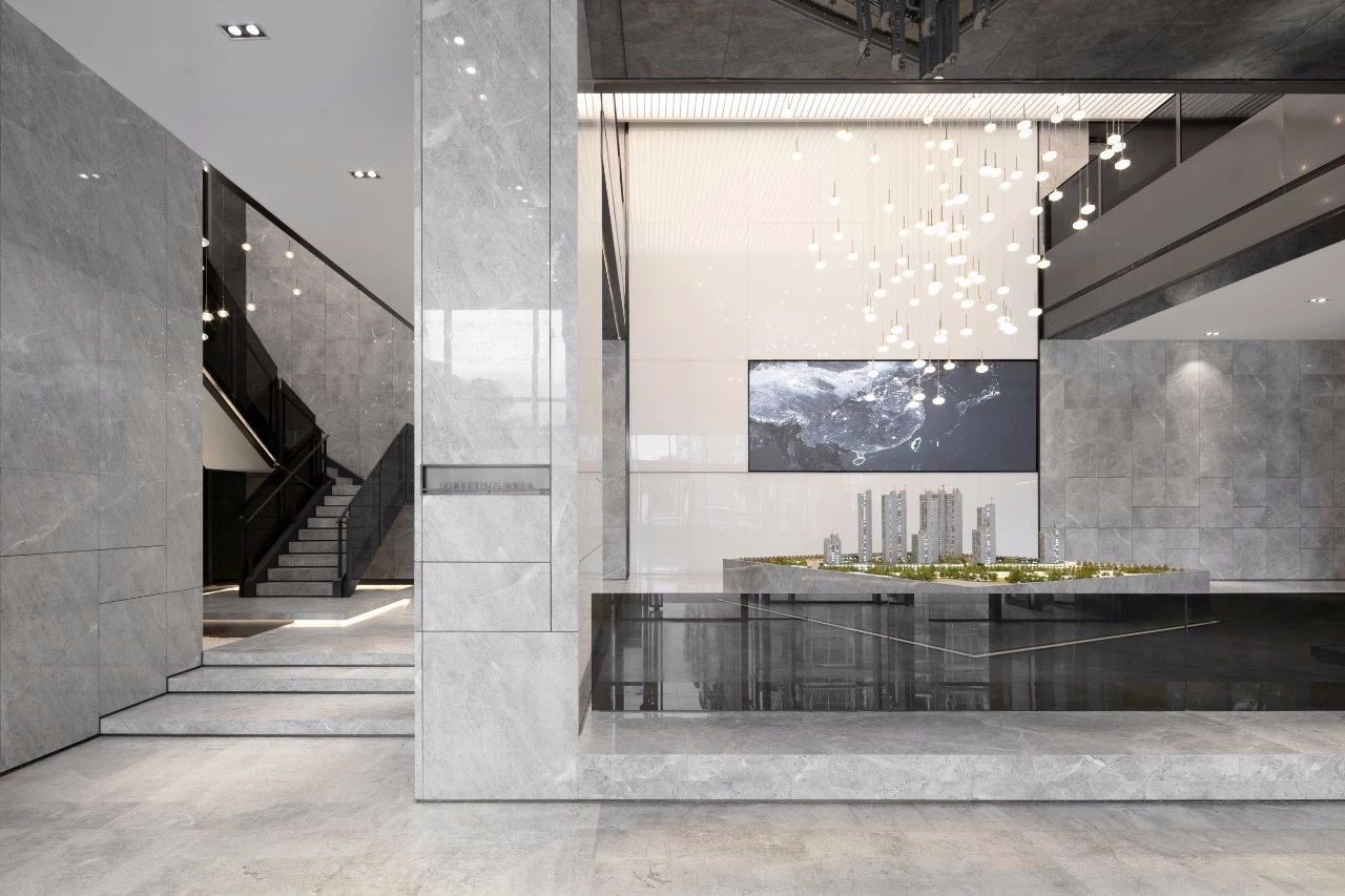 融创哈尔滨四季印象营销中心与样板房 | 东西方文化交融的现代空间设计-13