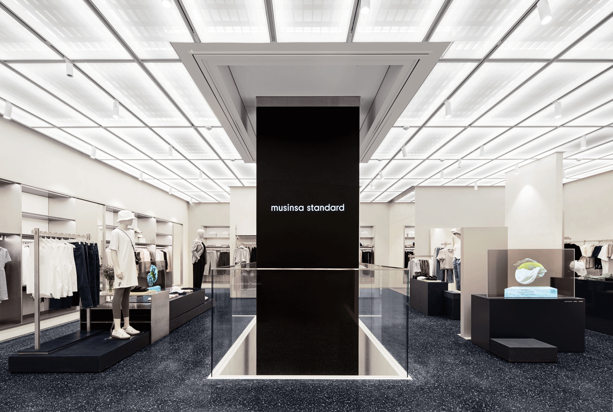 MUSINSA STANDARD HONGDAE | LABOTORY-11