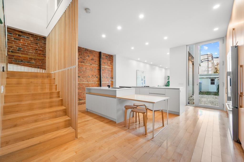 蒙特利尔高原皇家中心带泳池豪宅丨加拿大蒙特利尔-8