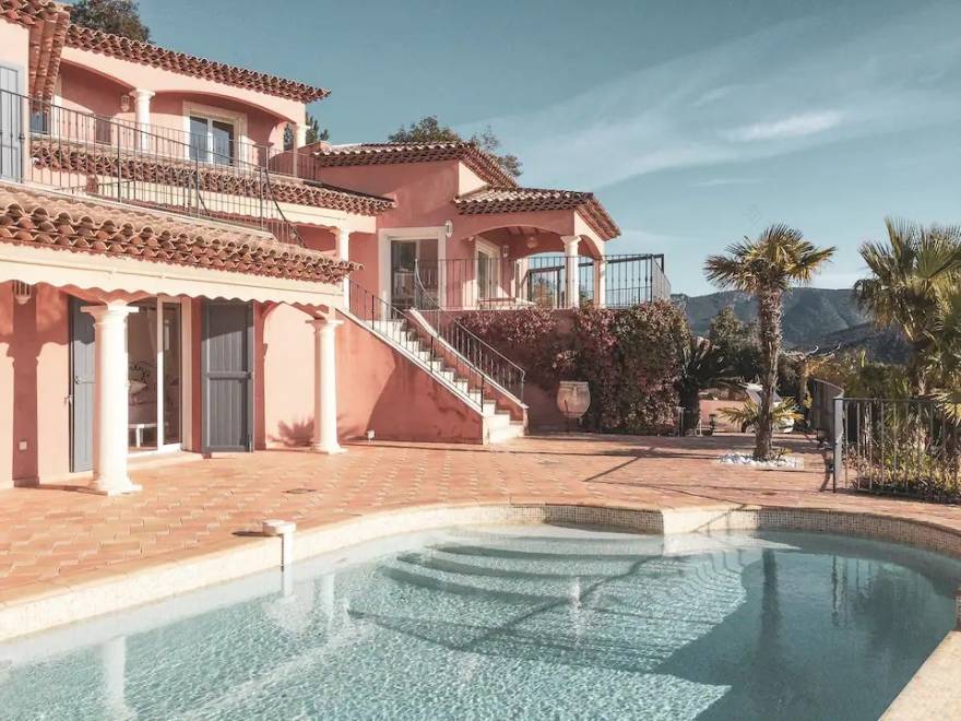 法属岛屿七大人气 Airbnb 别墅-10