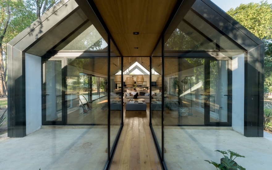 内外翻转的神秘黑屋——拉尼格尼塔-49