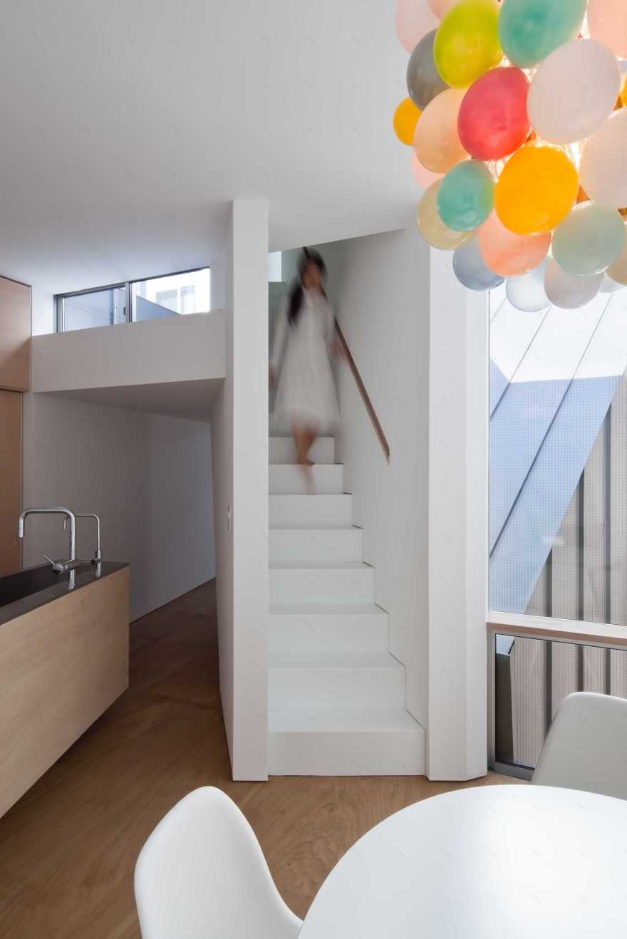 空中舞动的住宅 | 大阪市中心的三维居住空间-37