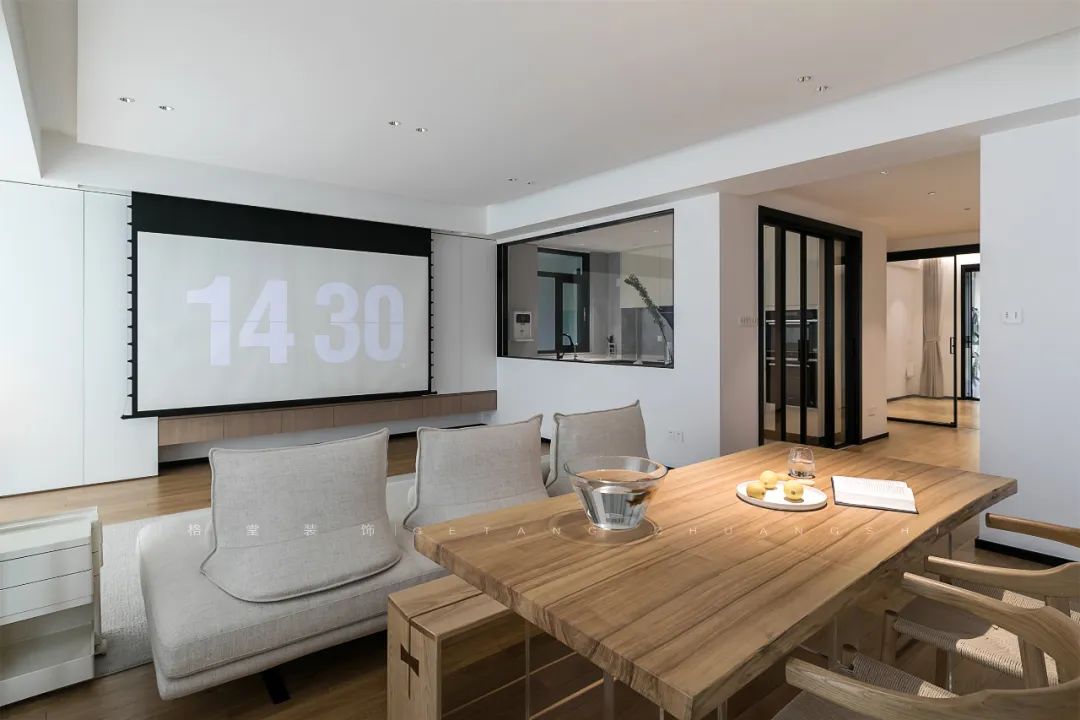 中央郡现代诗意居所丨毛阿敏-34