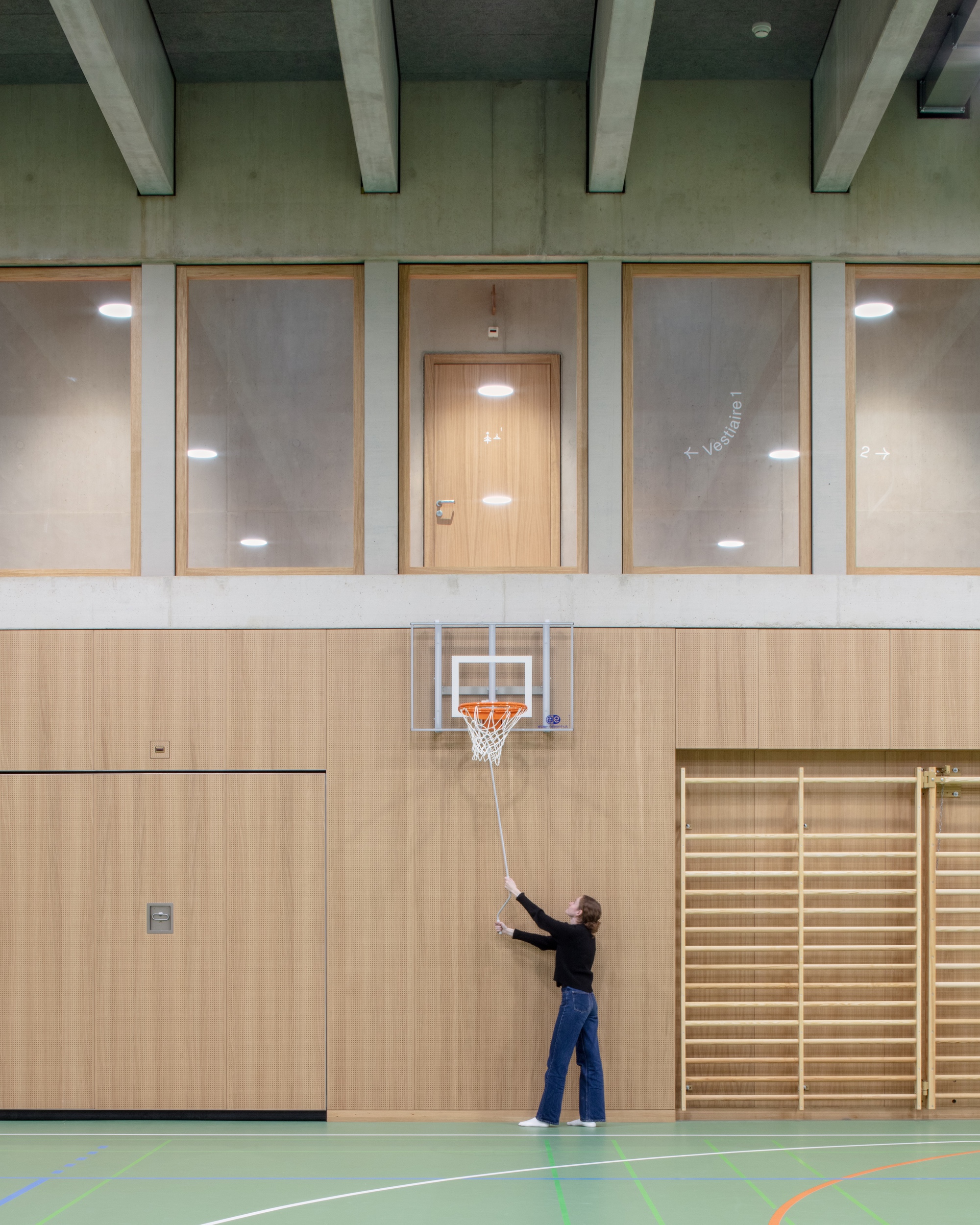 Collège des Parcs School Extension and two Sport Halls / Stoa architectes-33
