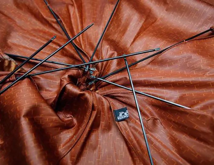 巴黎最后修伞师 | 匠心传承,让旧伞重生-142