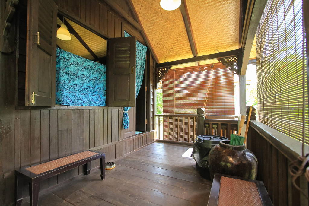 适合情侣起步生活的小型抬高地木屋设计丨马来西亚-17