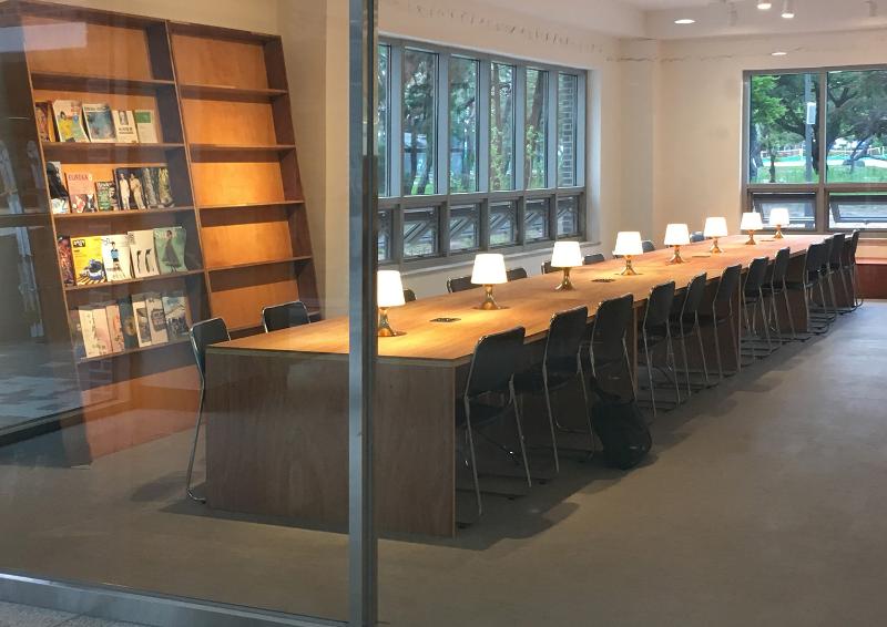 首尔市立大学图书馆-9