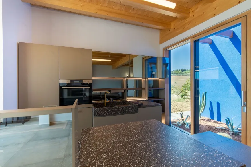 意式简约别墅 · 绿意与海景的生态家园-44