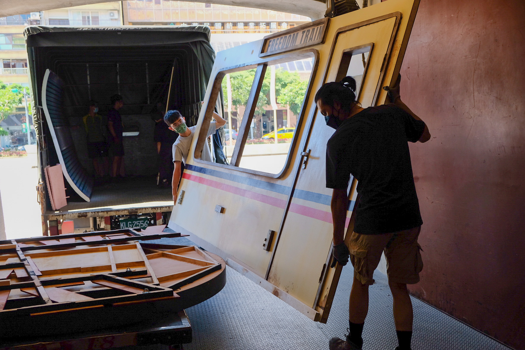 《前進吧！爵士特快車》舞台设计及制作丨山峸-32