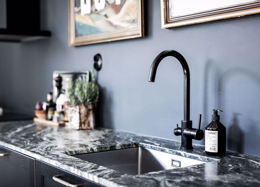 瑞典 73 平米公寓的色彩艺术-8