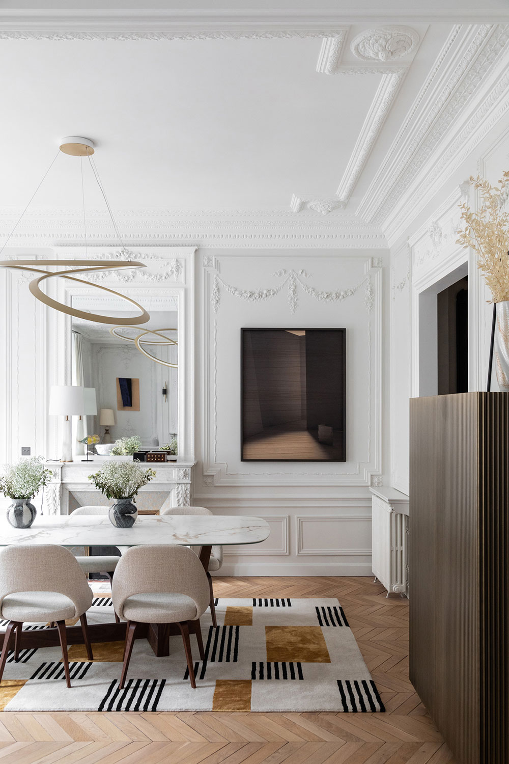 巴黎中心哈斯曼建筑优雅公寓设计-7