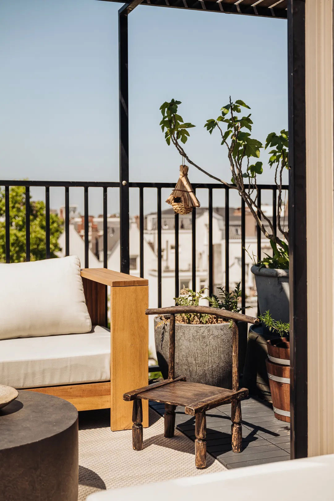 阿姆斯特丹运河公寓的自然极简设计-39