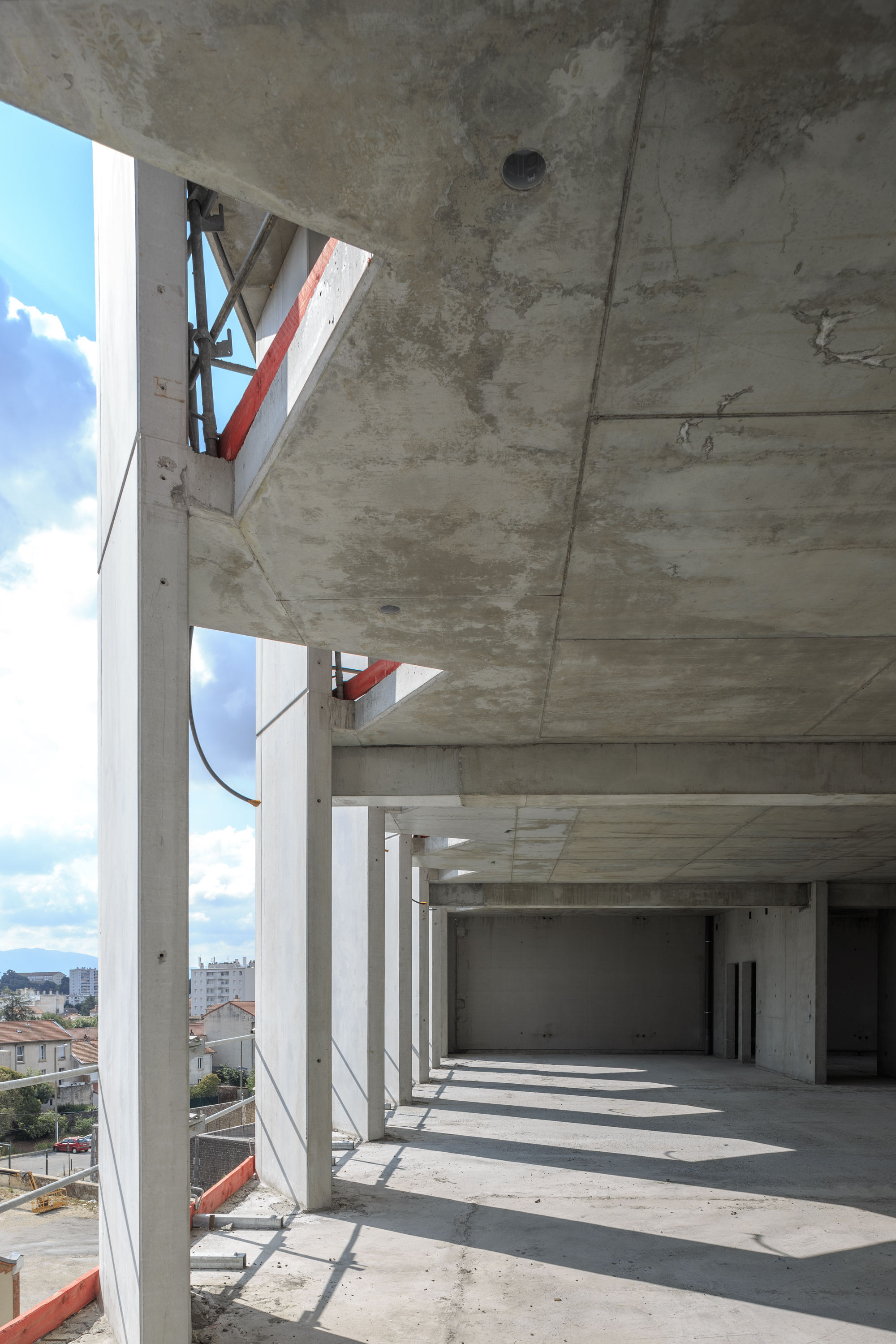 红新月地区健康与社会培训学院-28