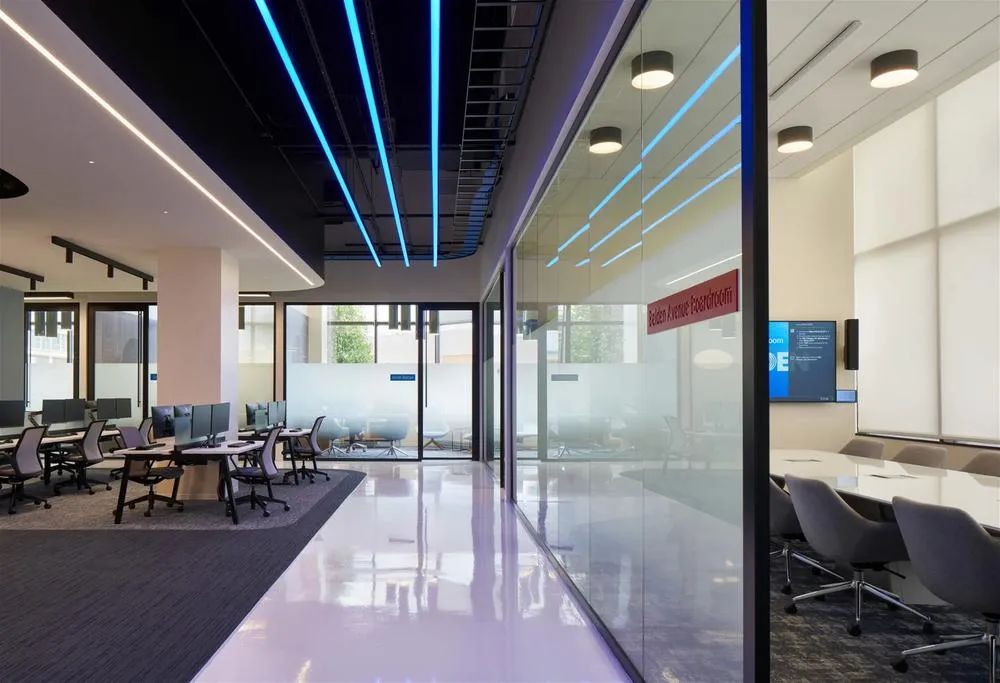 Belden 芝加哥 CIC 客户创新中心丨美国芝加哥丨2Heads Global Design-24