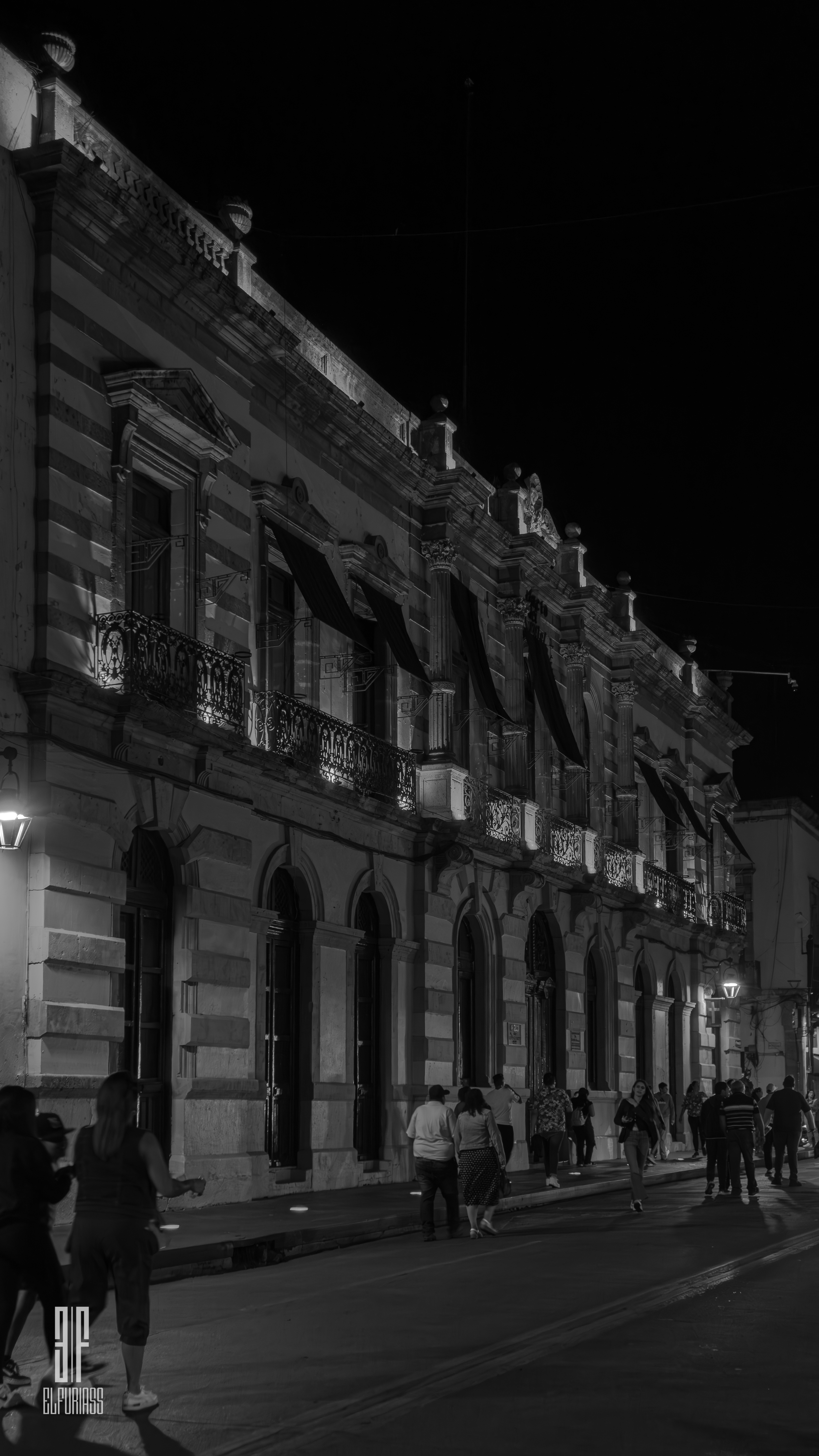 Ciudad en blanco y negro-14