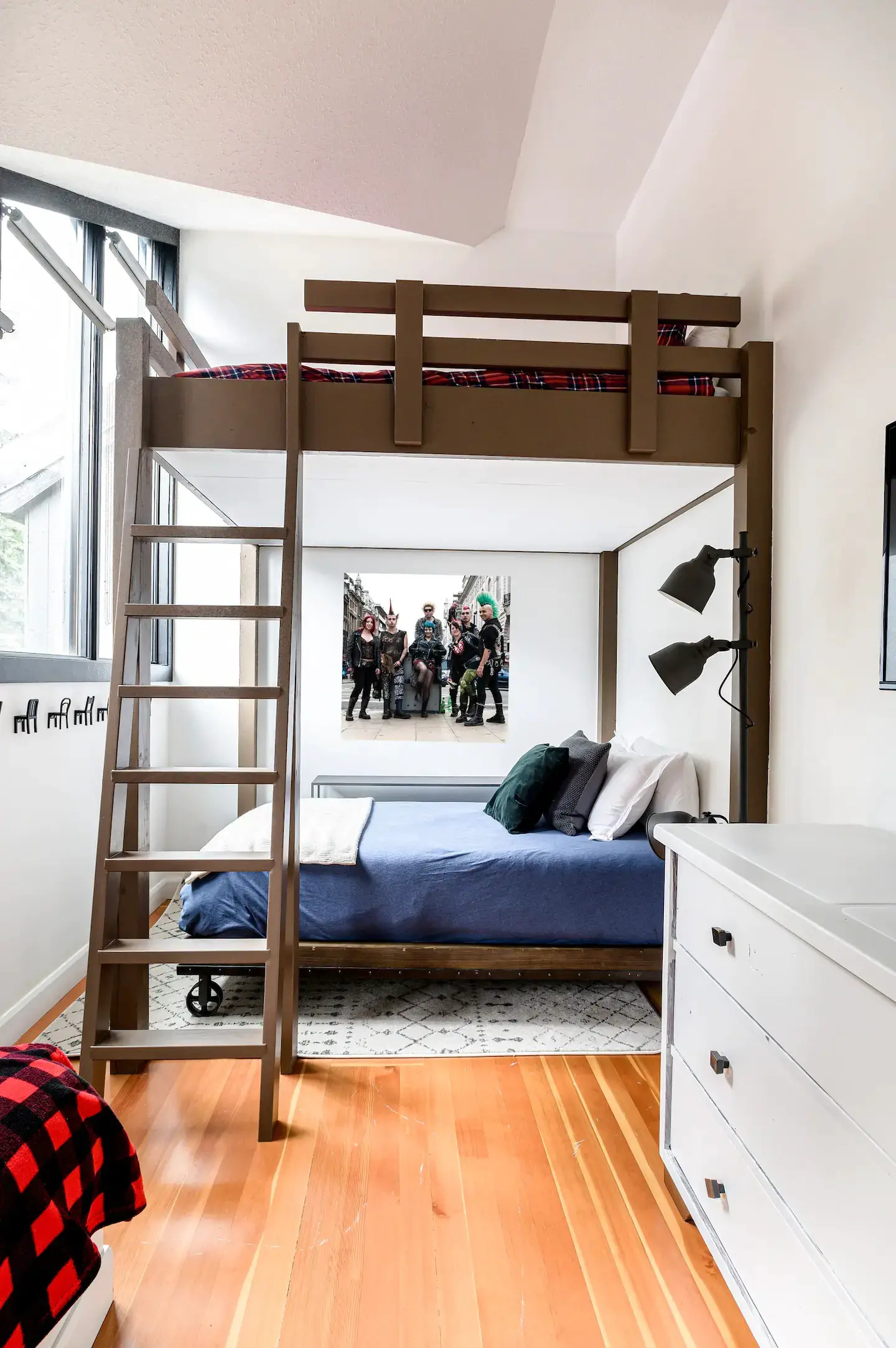 山中摄影师的灰色避世之作 | 加拿大哥伦比亚省的 Sundance Whistler-12