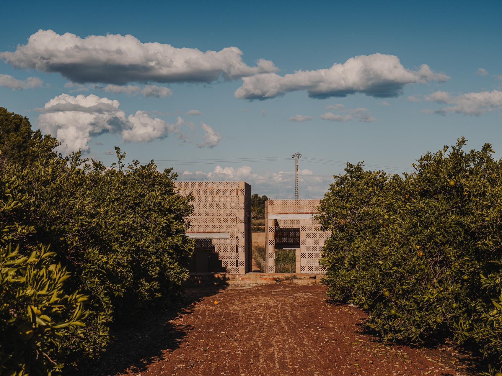 “隐秘围合”丨西班牙丨Alejandro Martínez del Río-11