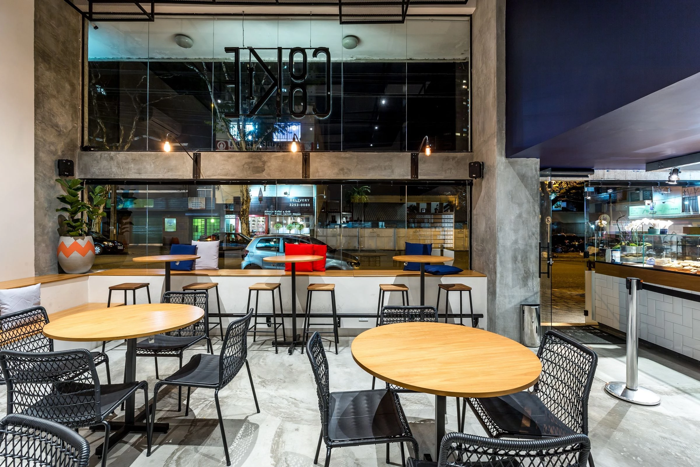 Solo Arquitetos 打造巴西 Cookie Stories Cafe,呈现温馨居家氛围-13