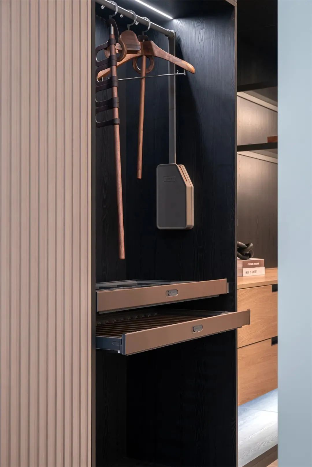 孔雀庄园木作家居生活馆丨中国上海丨铭棠空间&黎铭设计-67