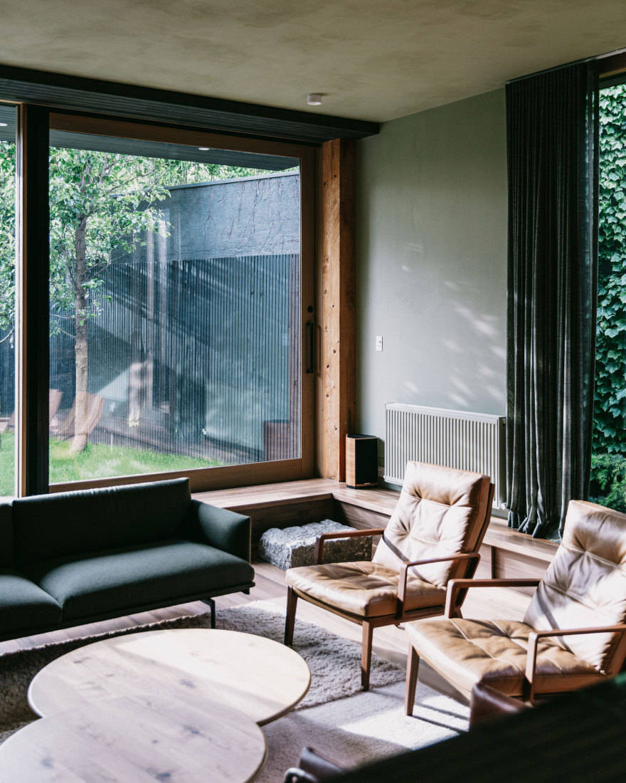 自然的温暖 · 埃尔伍德住宅丨澳大利亚丨B.E Architecture-20