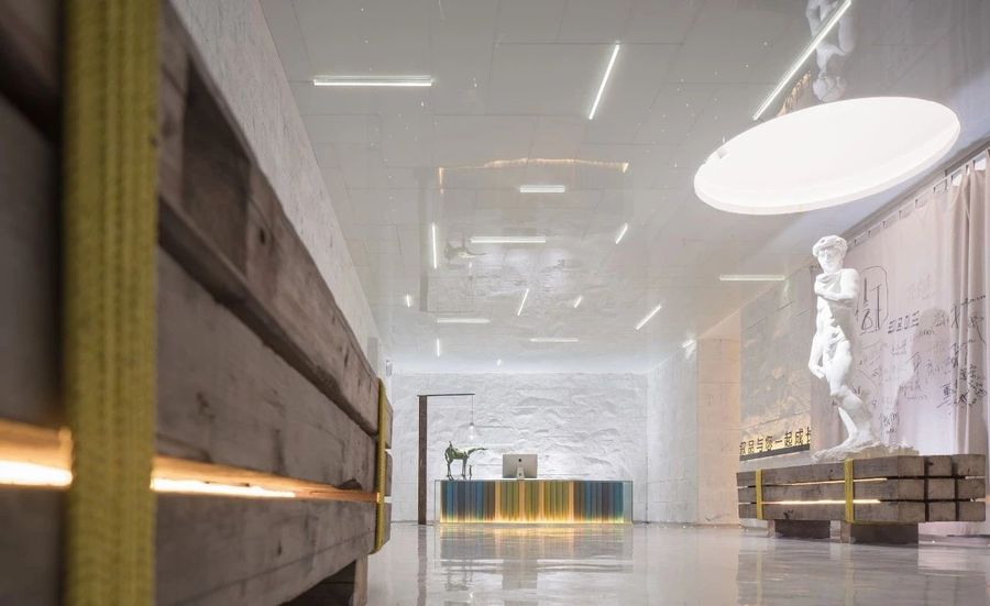 伍拾伍设计事务所 | 行云流水,沉稳优雅的办公室设计-38