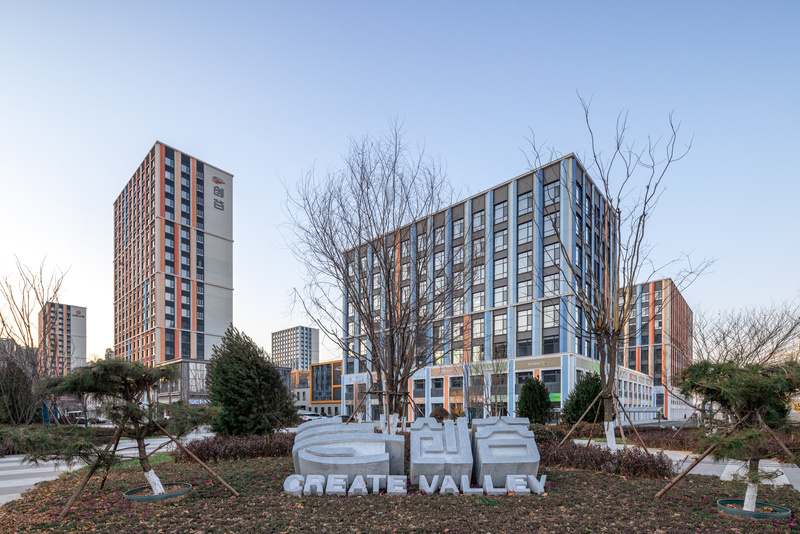 产业社区破局之路 · 智慧化,多元化,形象引领丨中国丨三益-117