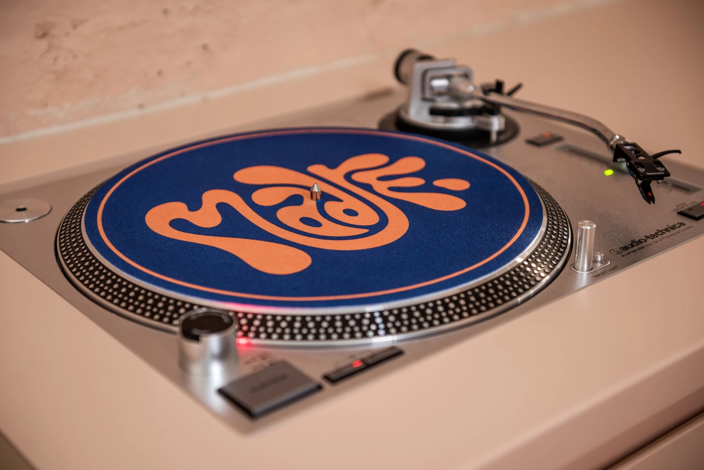 太阳与海洋的餐饮魔法 · 澳大利亚 Madre 餐厅设计-22