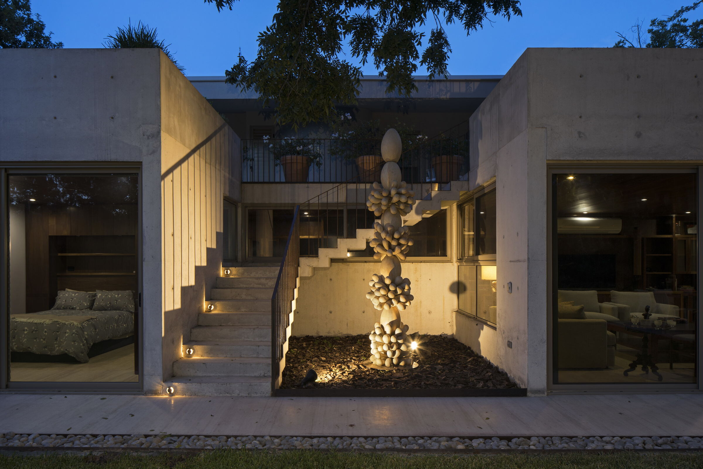 墨西哥老屋 basement 逆袭,变身开放式生活空间-18