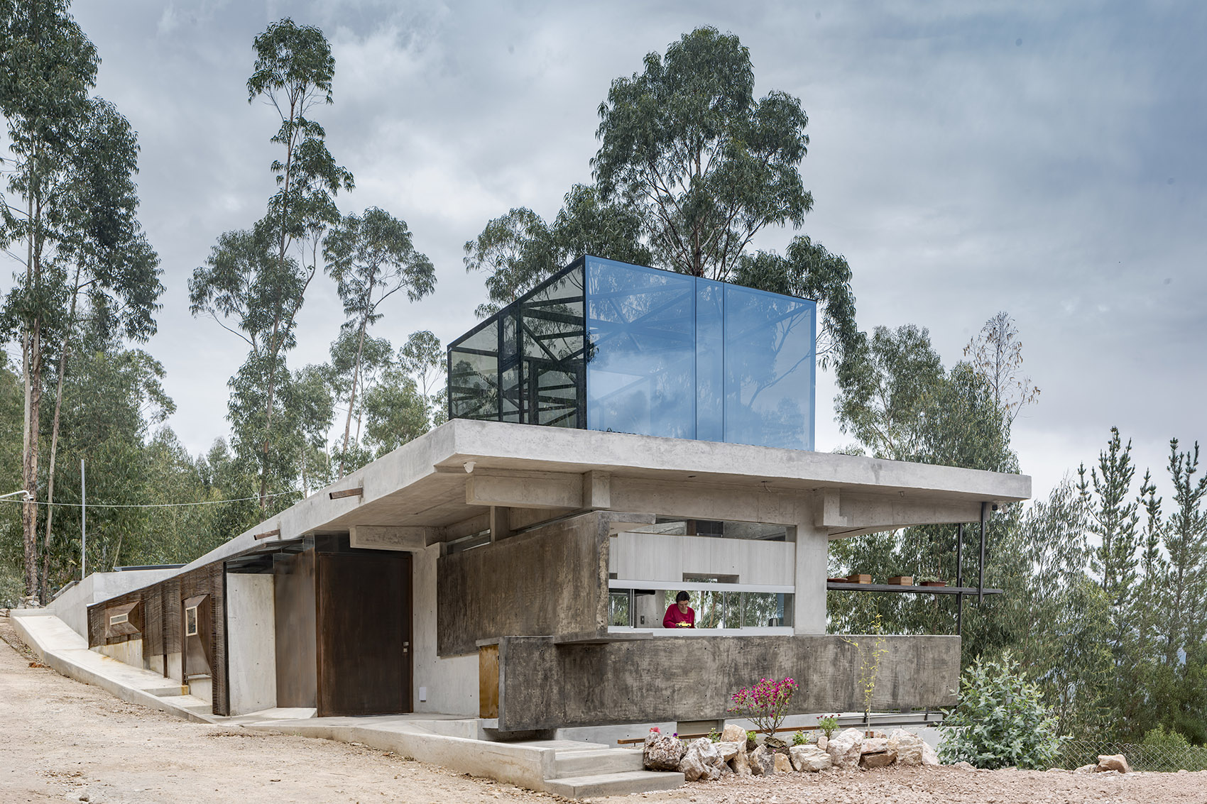 Callacpuma住宅丨秘鲁卡哈马卡丨rtresarquitectos（设计团队成员众多）-14