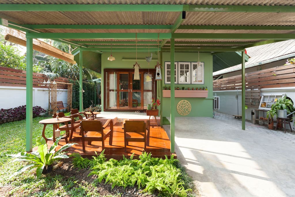 窄长地块带前廊舒适住宅设计-7