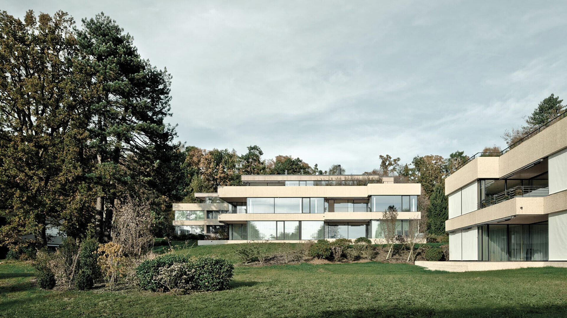 瑞士 Küsnacht 豪华住宅丨Peter Kunz-5