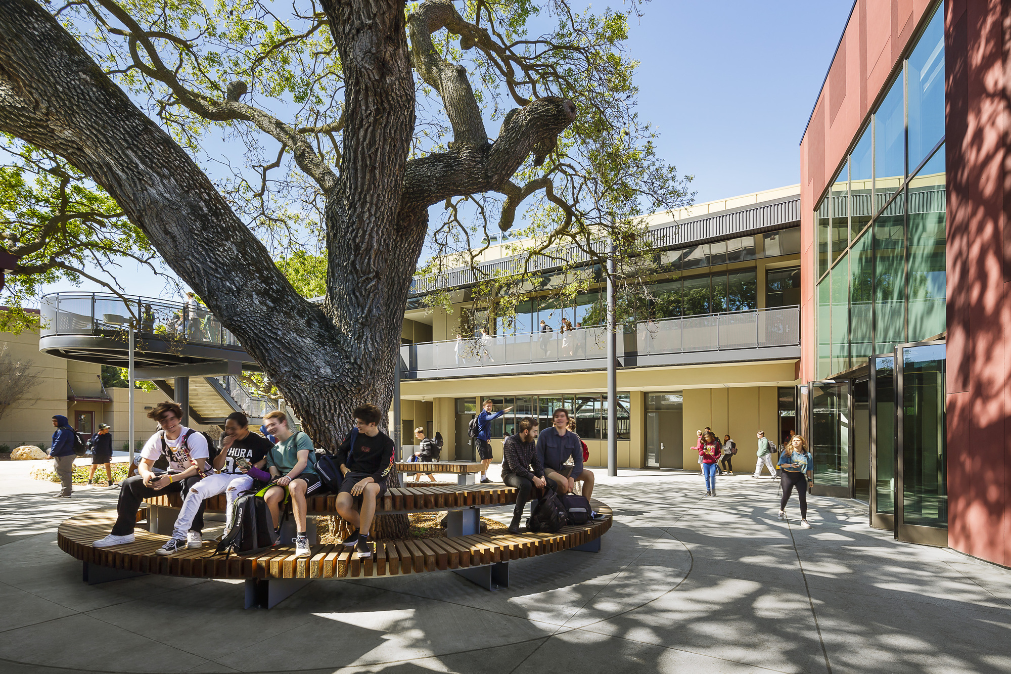 Menlo-Atherton High School STEM Building / LPA-21