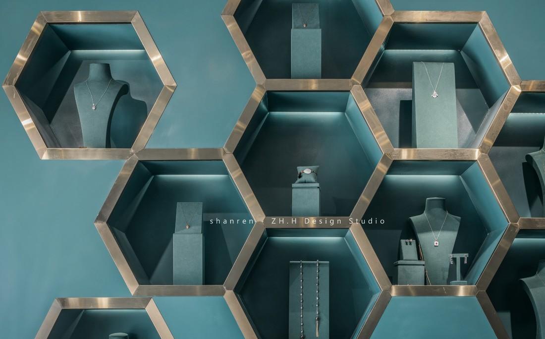 幻彩魅影-- 珠宝美甲空间,精致实用展示设计-19