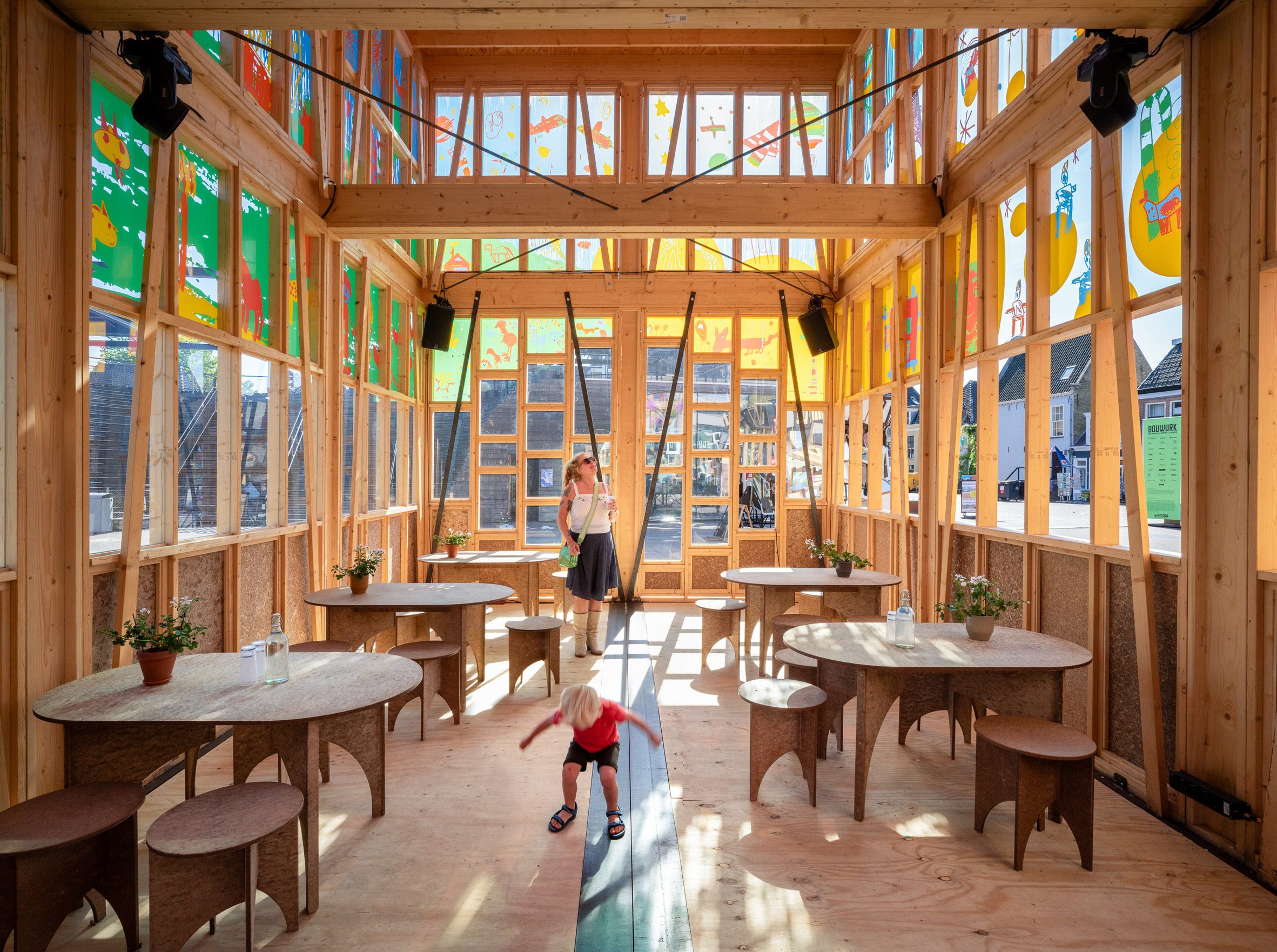 Bouwurk临时场馆丨荷兰吕伐登丨Overtreders W-22