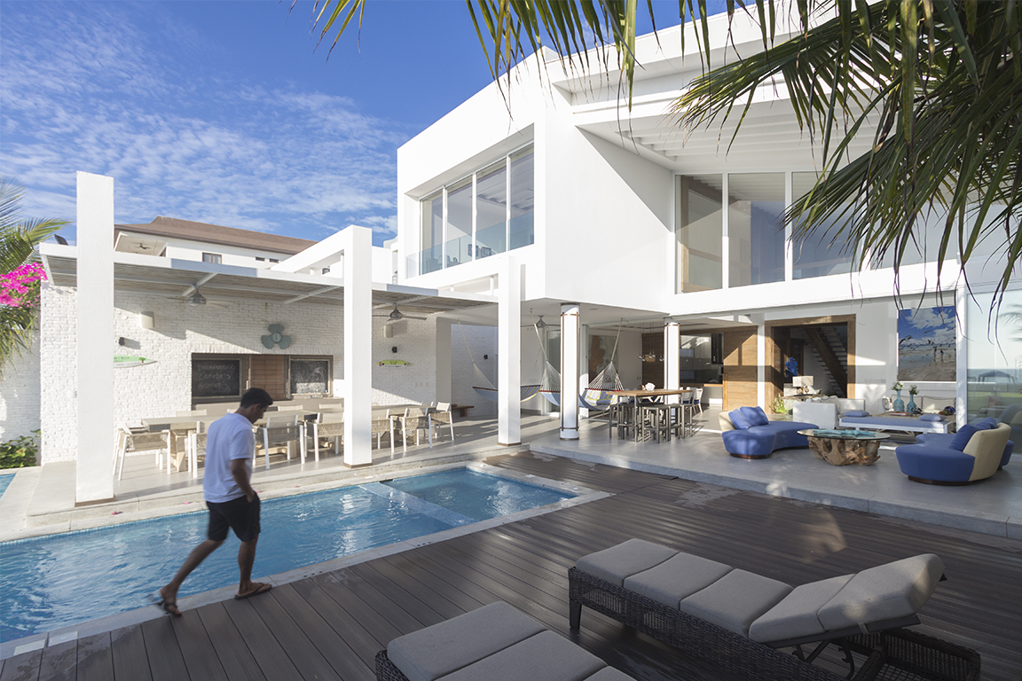 彭塔布兰卡白色别墅-20