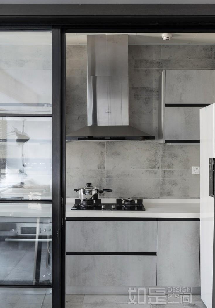 成都如是空间设计田青 | 水泥工业风平层住宅,回归本真美-37